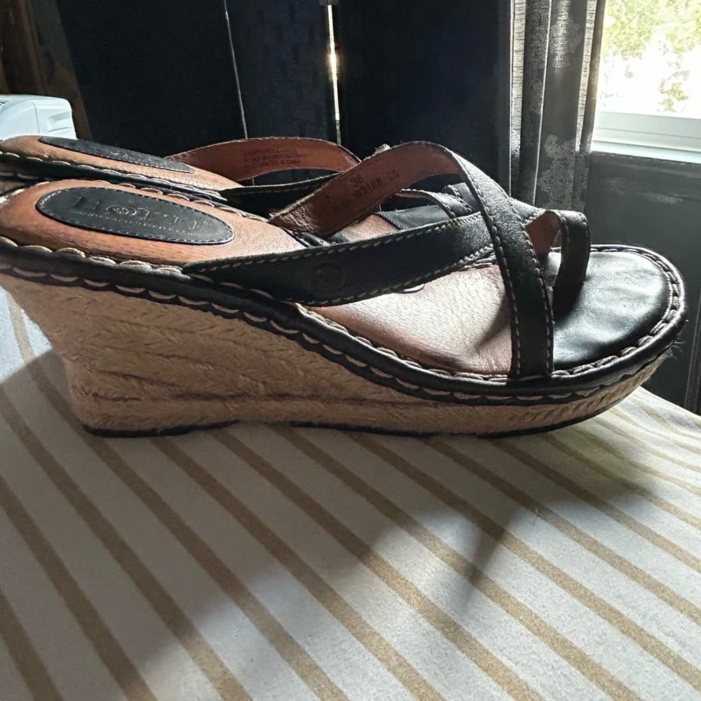 Born Dark Brown Leather Sandals